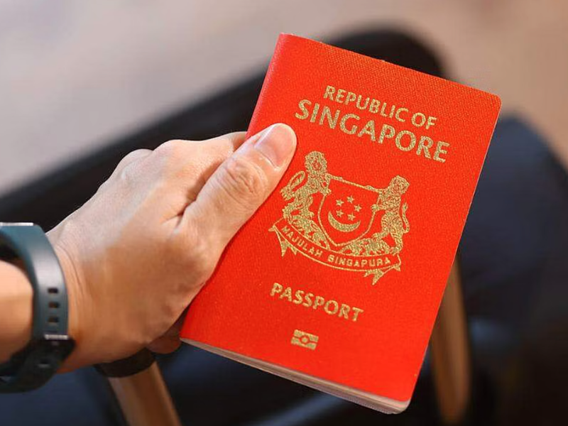 sinh con ở Singapore có được nhập quốc tịch